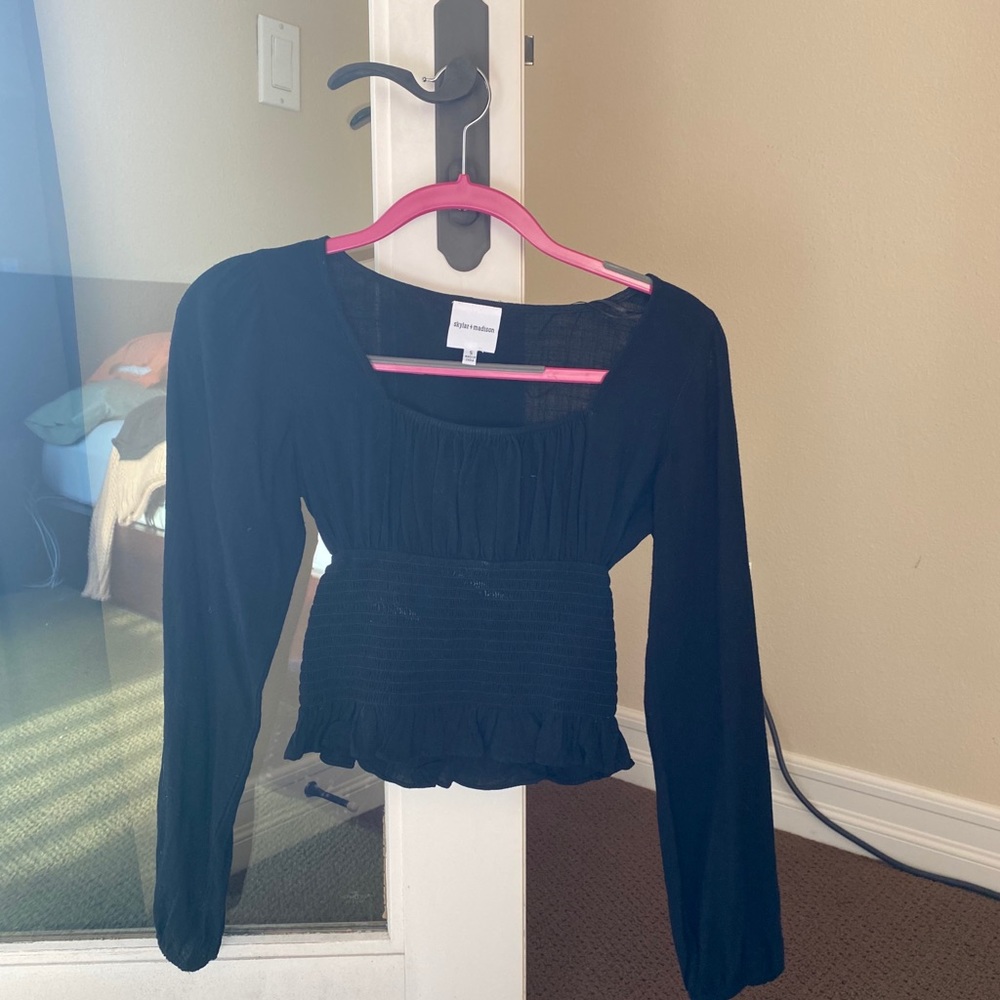 Skylar Madison Black Long Sleeve